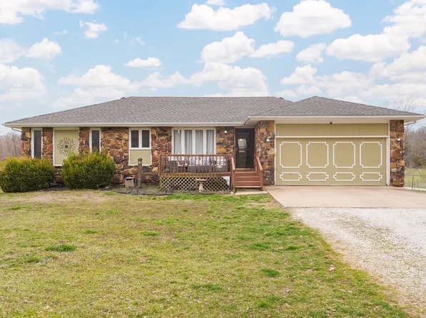 1795 N Farm Road 89, Springfield, MO 65802