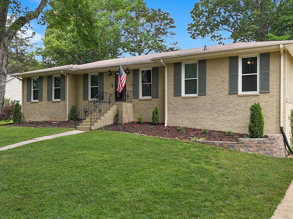 1st image of 2609 Galahad Dr SE