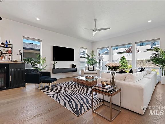 3rd image of 13456 N Tierra Linda Way
