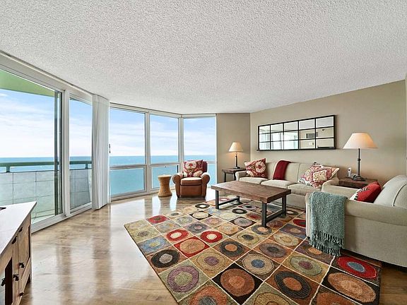 3rd image of 195 N Harbor Dr APT 3402