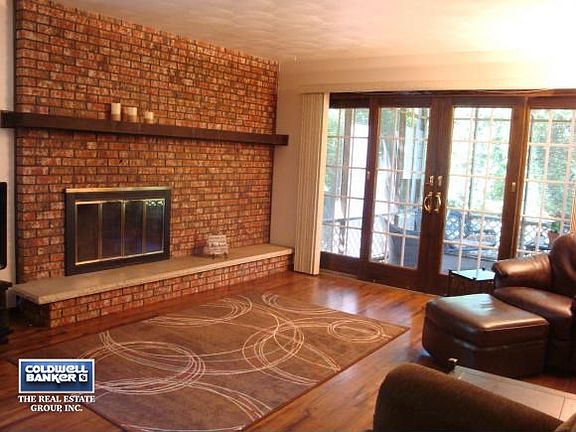 Family Room w Brick FP