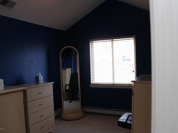 5th image of 93 Lenhart St