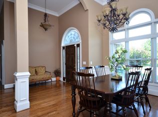 2 Tinsley Ct, Greenville, SC 29615