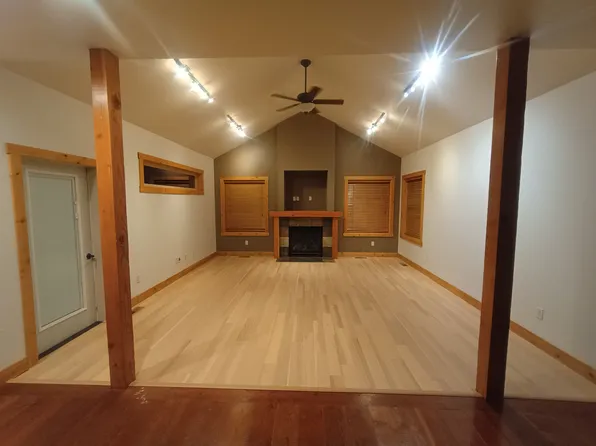 1784 Santa Ana Ct, Bozeman, MT 59718