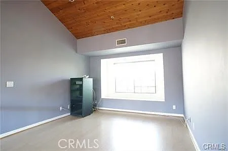 333 Genoa St — Photo 33