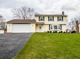 748 Northbrook Way, Webster, NY 14580