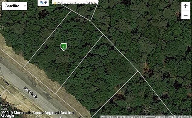 1st image of 3 Fair Oaks Dr
