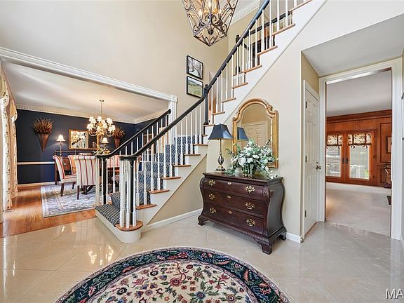 4th image of 111 Worthington Oaks Dr