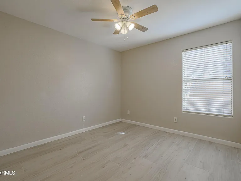 1693 E Milky Way — Photo 20