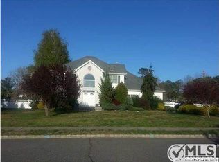 21 Christina Ave, Monroe, NJ