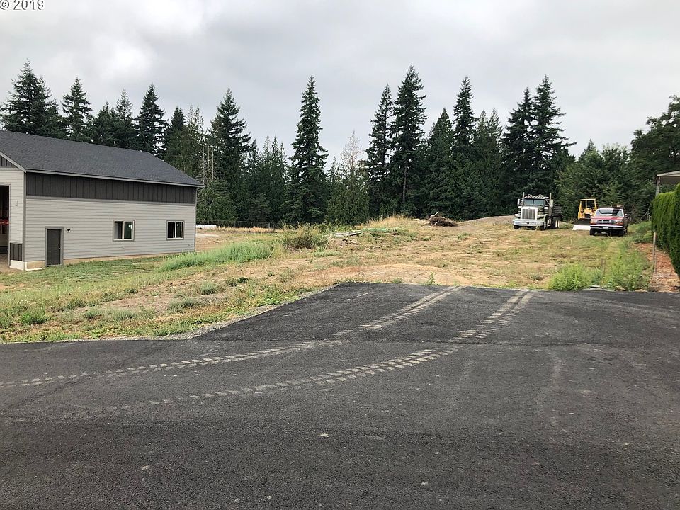 1st image of 160 Acredale Dr