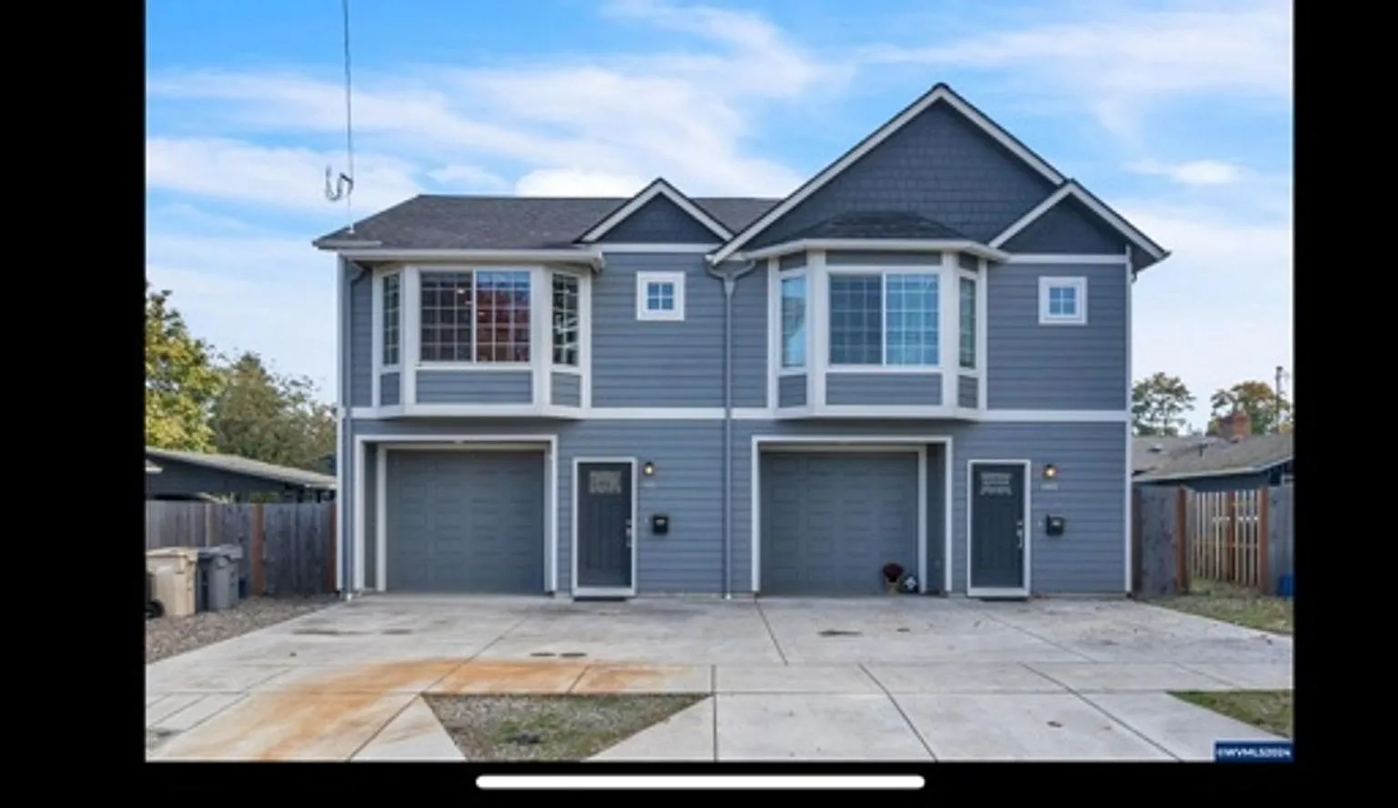 Charming 3BR Townhome in Lebanon — Photo 1