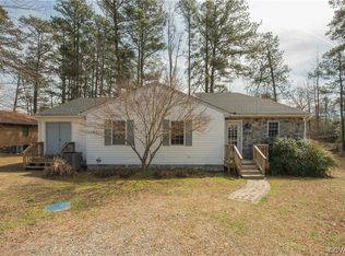 422 S Glebe Rd, Montross, VA 22520