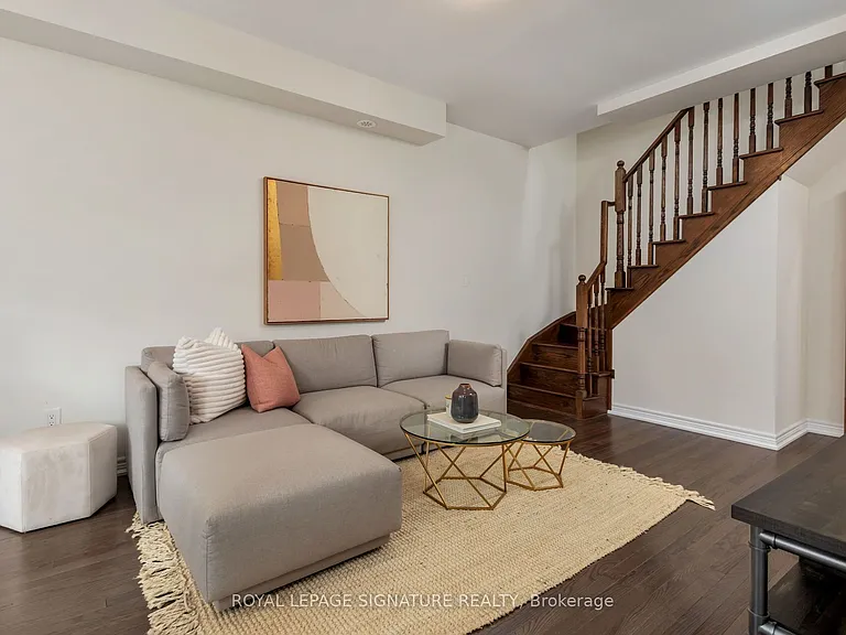 105 Kayla Cres E #18 — Photo 12