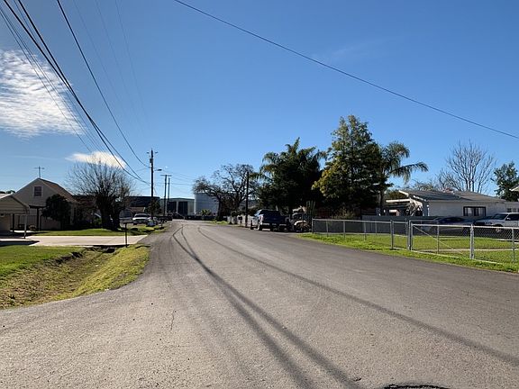 5th image of 3320 Osborne Ave