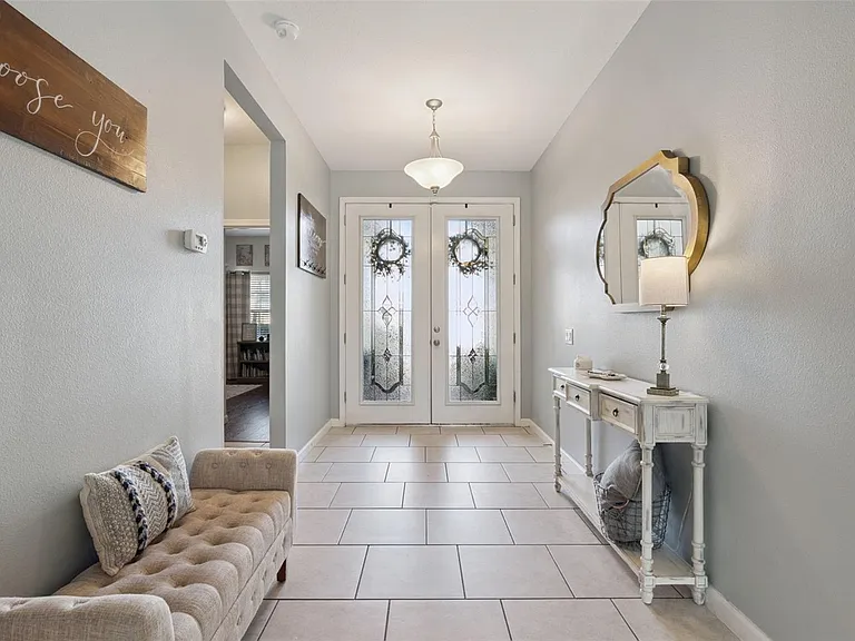 1725 Reflection Ln — Photo 3