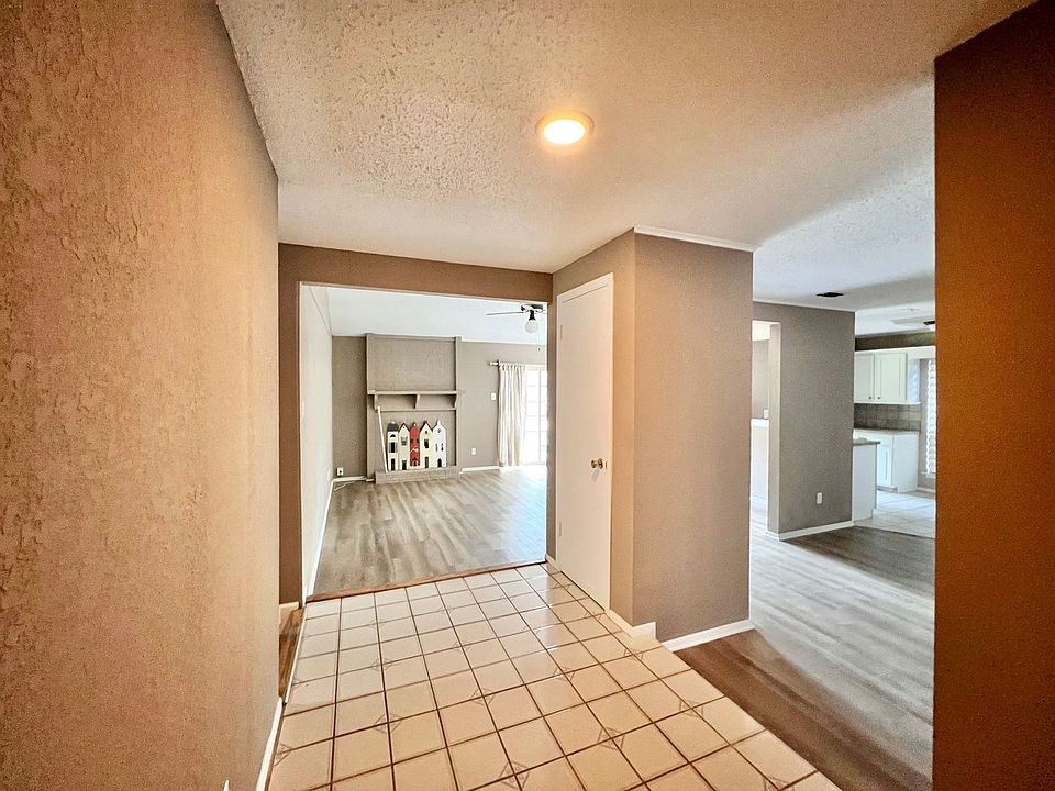 1206 Shady Holw, Euless, TX 76039 Zillow