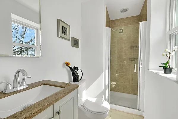 Rented by Corcoran | media 22