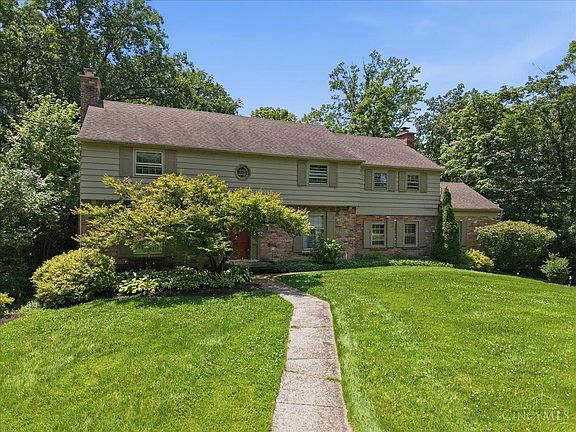2nd image of 525 Overhill Ln