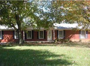 306 Pats Ln, Mount Washington, KY 40047