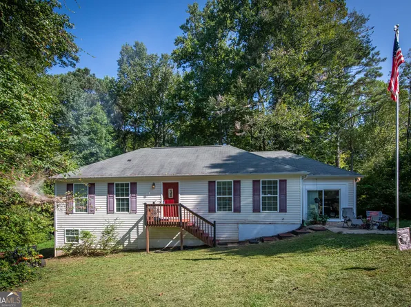 556 Old Corinth Rd, Buchanan, GA 30113