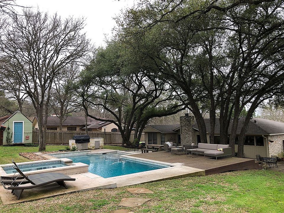 1st image of 6601 Laurel Wood Dr