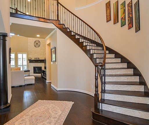 5th image of 26307 Middlecrest Hill Ct