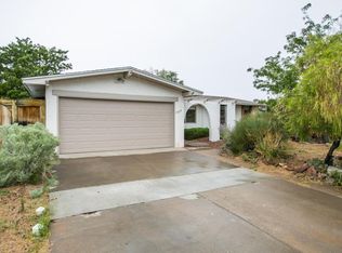 5329 John Thomas Dr NE, Albuquerque, NM 87111