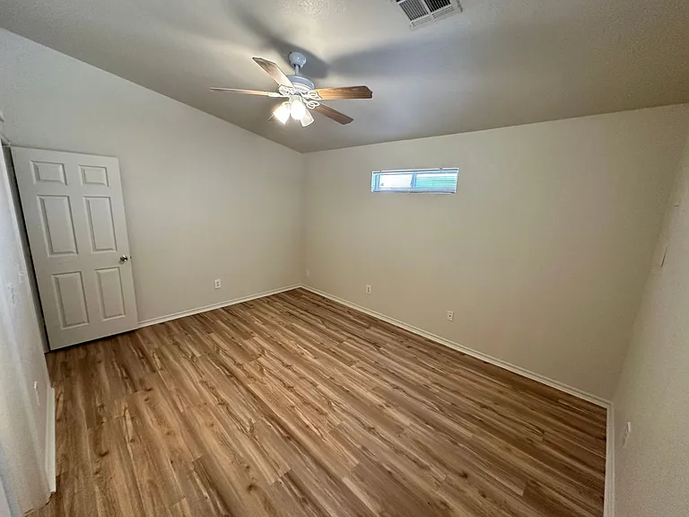 3201 Conestoga Dr — Photo 18