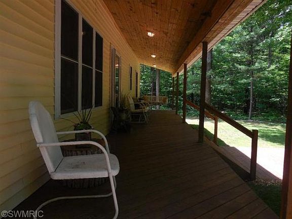 2nd image of 19303 Saux Ln