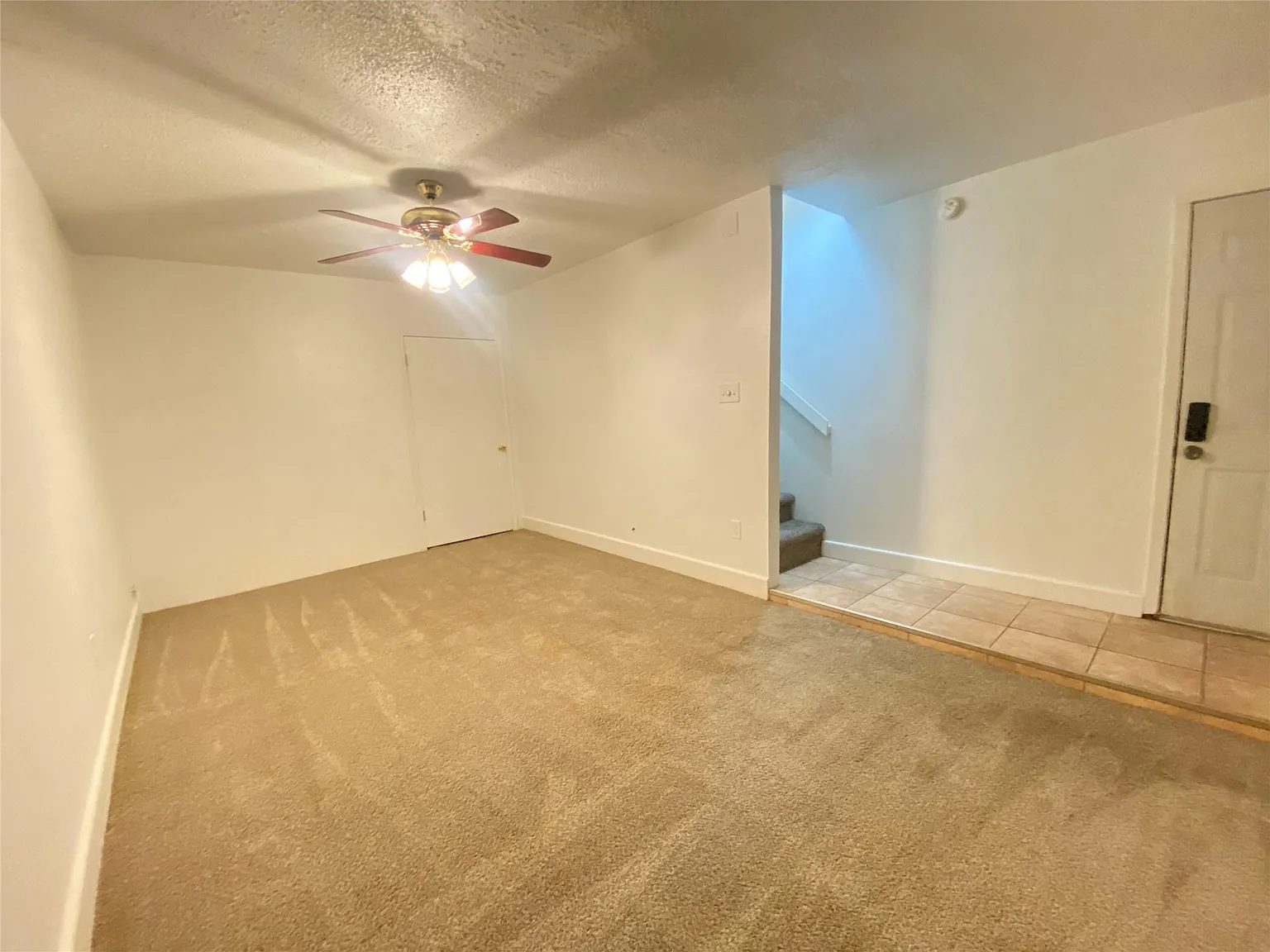 1 bed, 1.0 bath, 336 sqft, $595 — Photo 4
