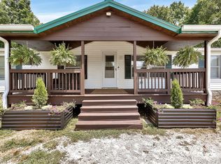 1350 Hazelwood Rd, Columbia, TN 38401