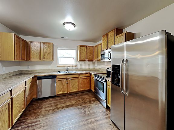3rd image of 7127 179th Street Ct E
