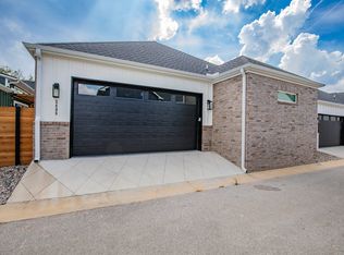 3406 SW Scoggins Rd, Bentonville, AR 72713