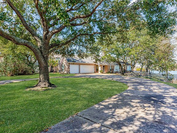 2nd image of 1542 Mija Ln