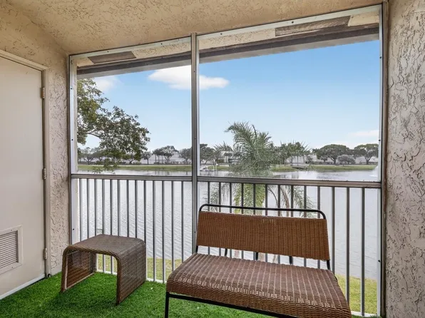 5511 Lakeside Drive #202, Margate, FL 33063