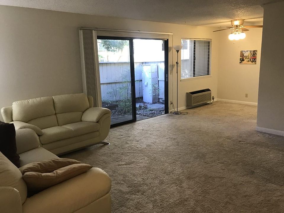 Large LR opening to enclosed patio (sofas included unless don't want)