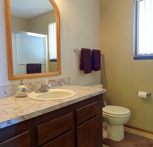 402 Lind Ave NW — Photo 16