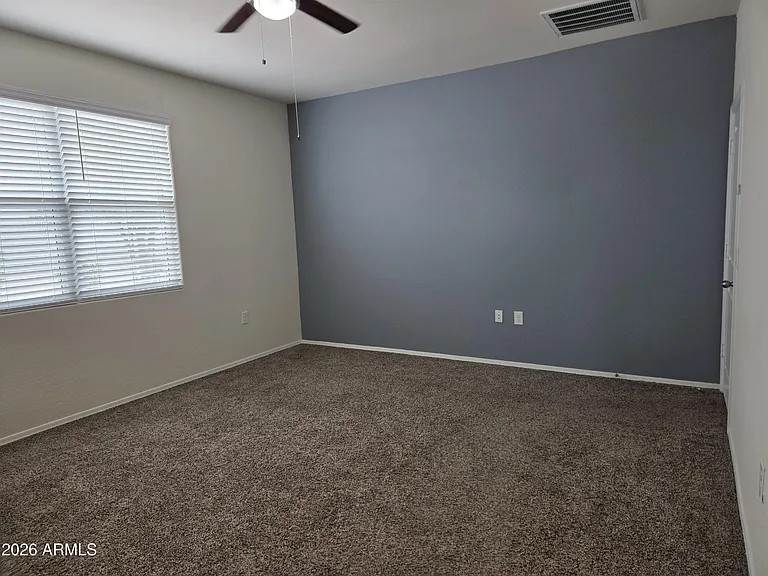 24673 N Alfalfa Dr — Photo 9
