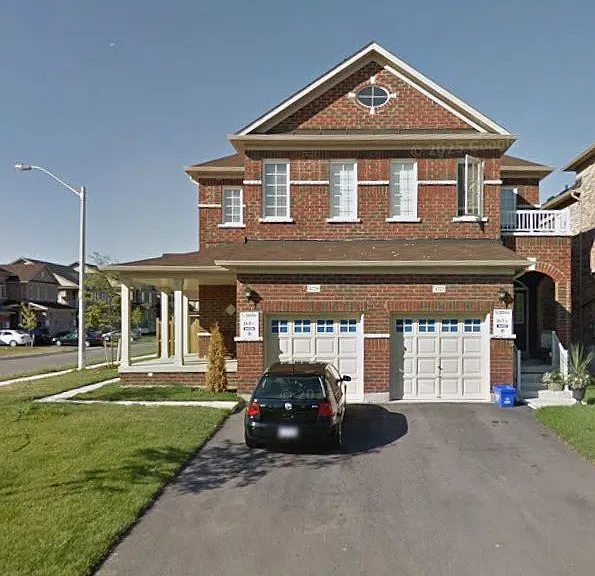 4727 Centretown Way — Photo 1