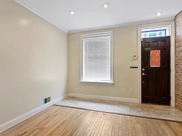 627 S Dean St — Photo 10