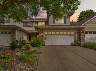 1817 Sunset Dr, Northfield, MN 55057