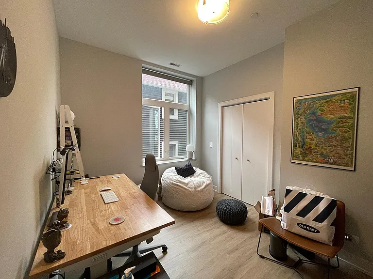1385 Brown St — Photo 11