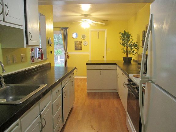 4th image of 5704 Morningside Ct