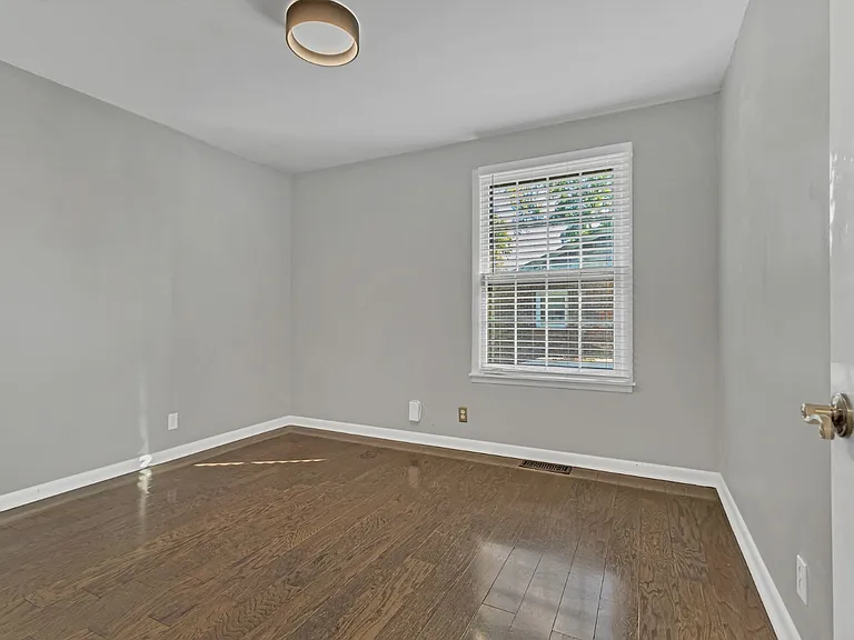 3108 Lealand Ln #B — Photo 12