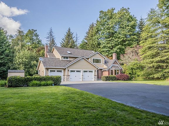 2nd image of 21408 NE 92nd Pl