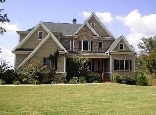 2030 Laurenbrooke Ct, Cumming, GA 30041