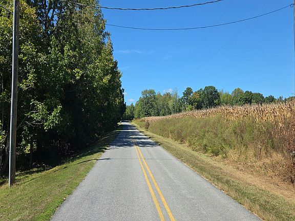 4th image of 560 Wheeler Rd
