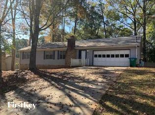 1541 Bentwood Dr, Lilburn, GA 30047
