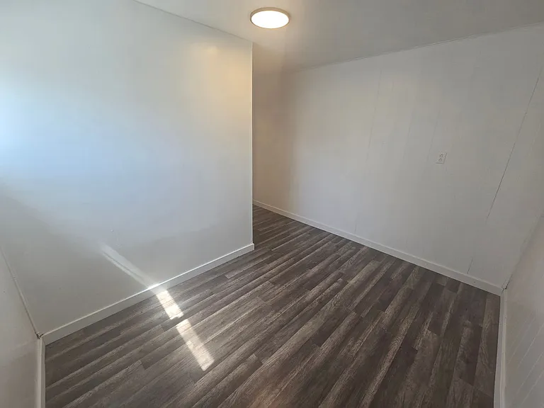 400 Santa Fe Dr #12 — Photo 24